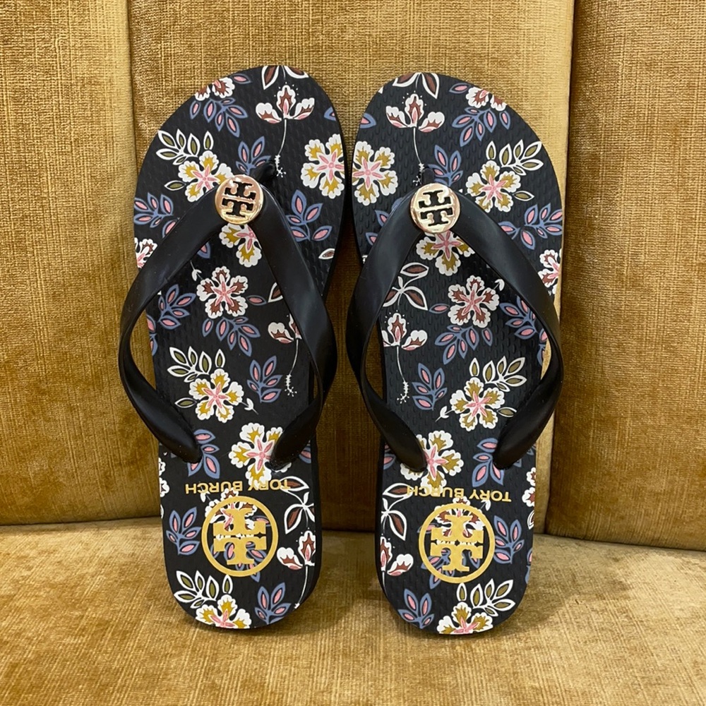 Tory Burch Flip Flops size 5